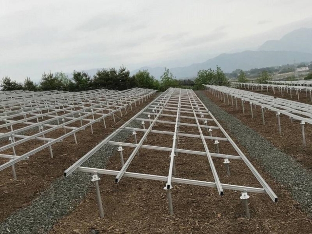 Solar Panel Pole Mounting Rail Slope Ground Mounting System